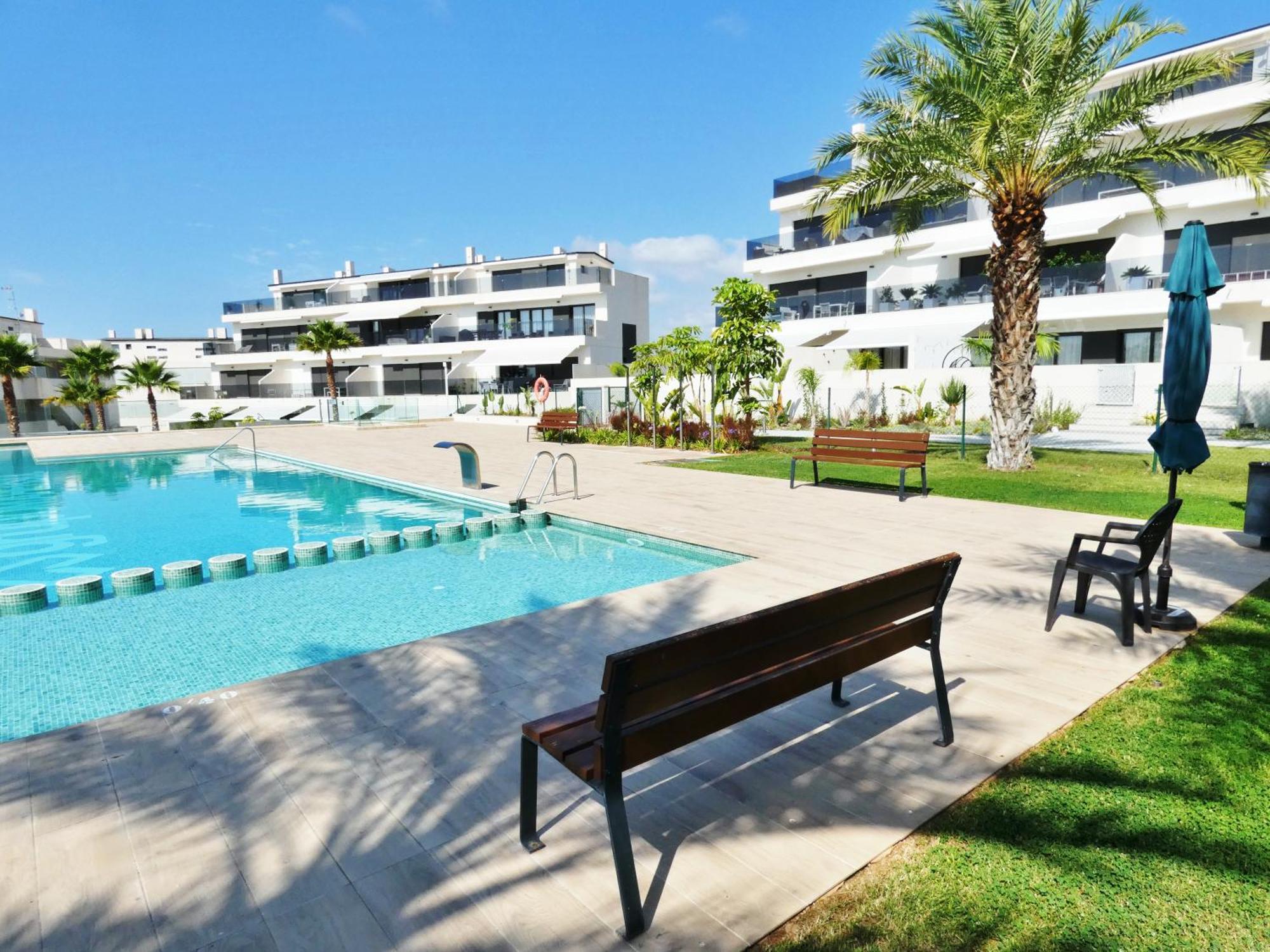 London Beach Benidorm Finestrat Buitenkant foto
